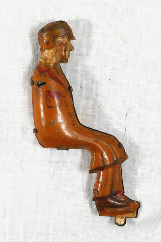 Uralte fahrerfigur aus blech - fahrerfigur,